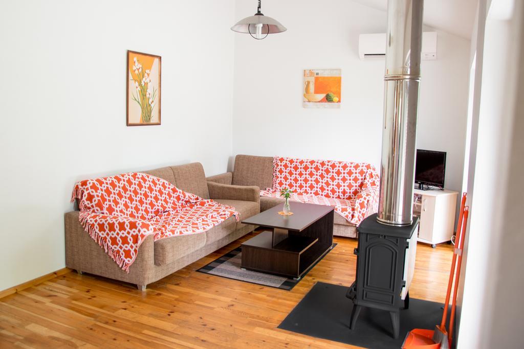 Ramybes Uostas Guest House Svedriske Екстериор снимка