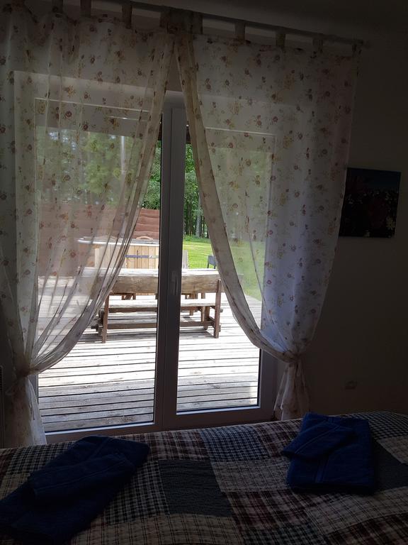 Ramybes Uostas Guest House Svedriske Екстериор снимка