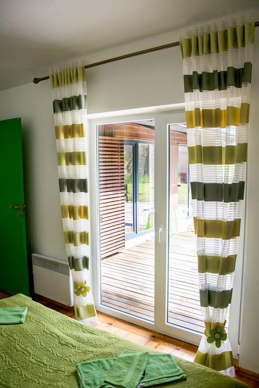 Ramybes Uostas Guest House Svedriske Екстериор снимка