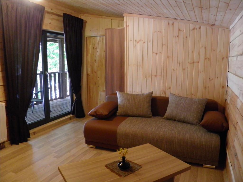 Ramybes Uostas Guest House Svedriske Екстериор снимка